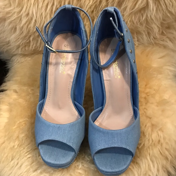 Patita Studded Denim Platform Pump 7.5 - Picture 2 of 10